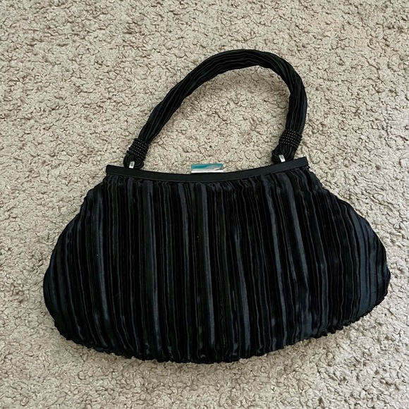 La Regale Handbags - Vintage La Regale Small Black Clutch